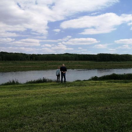 De Achtertuin Lägenhet Maasmechelen Exteriör bild