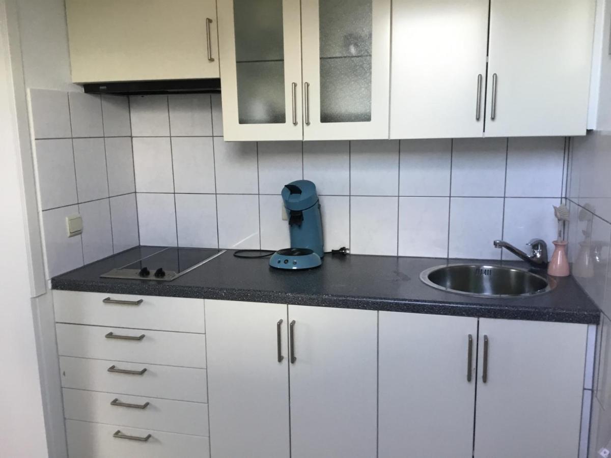 De Achtertuin Lägenhet Maasmechelen Exteriör bild