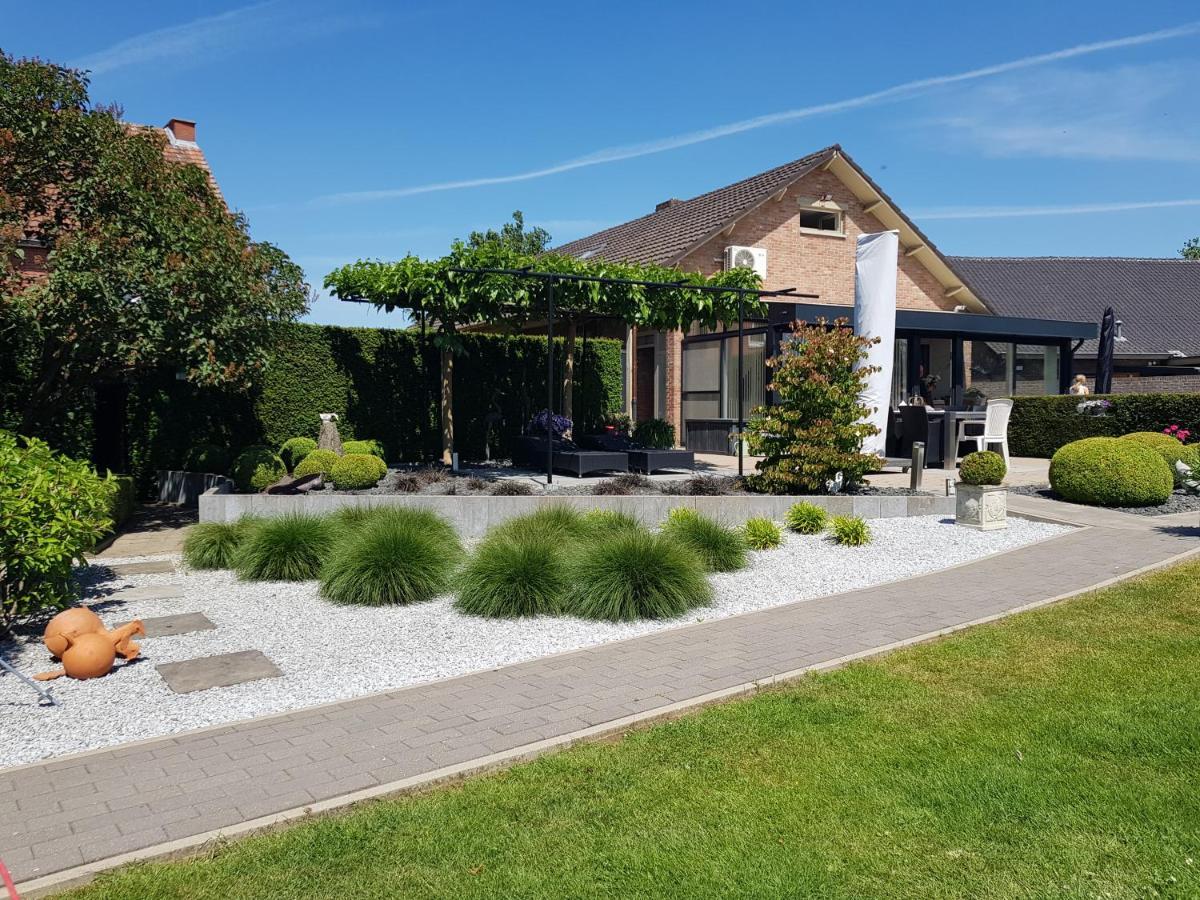 De Achtertuin Lägenhet Maasmechelen Exteriör bild